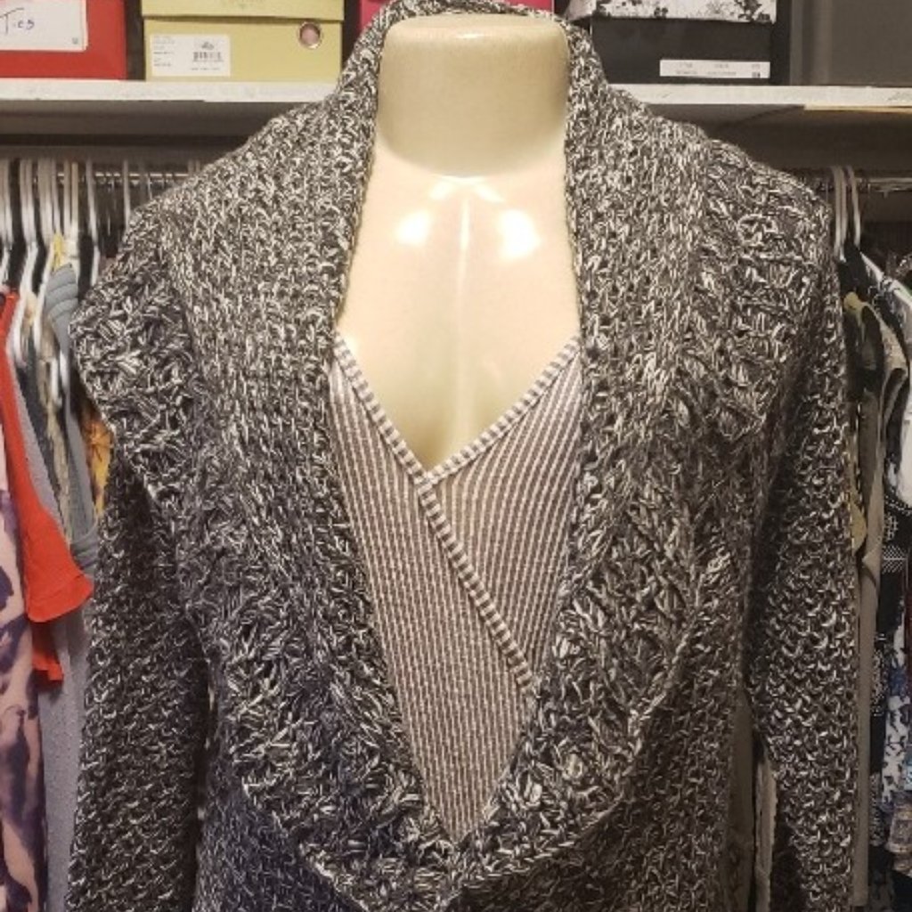 Liz Claiborne Crochet Kimono Shawl Duster